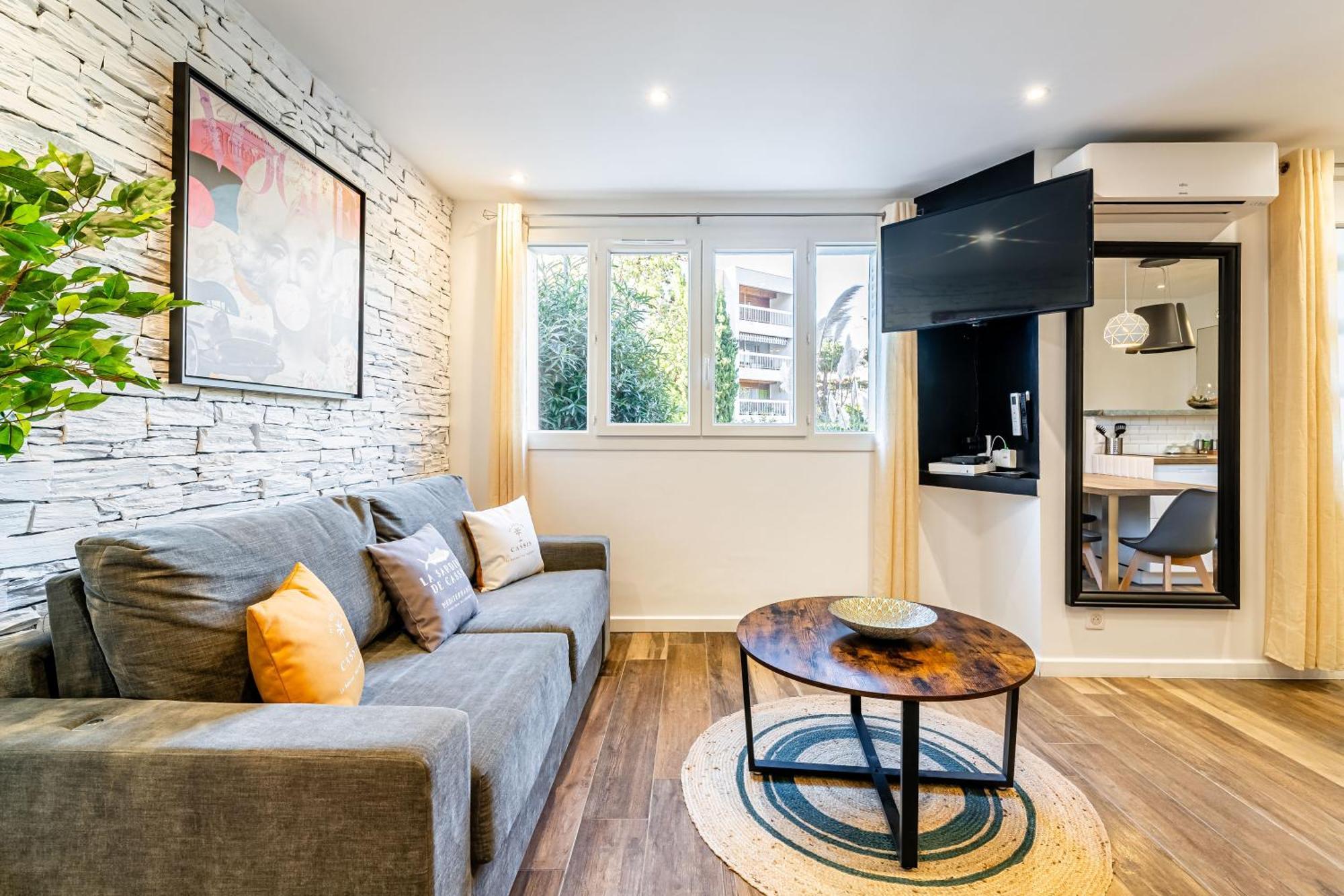 Cassis Le Marignan- Rdc - Garage - Classe 3 Etoiles Экстерьер фото