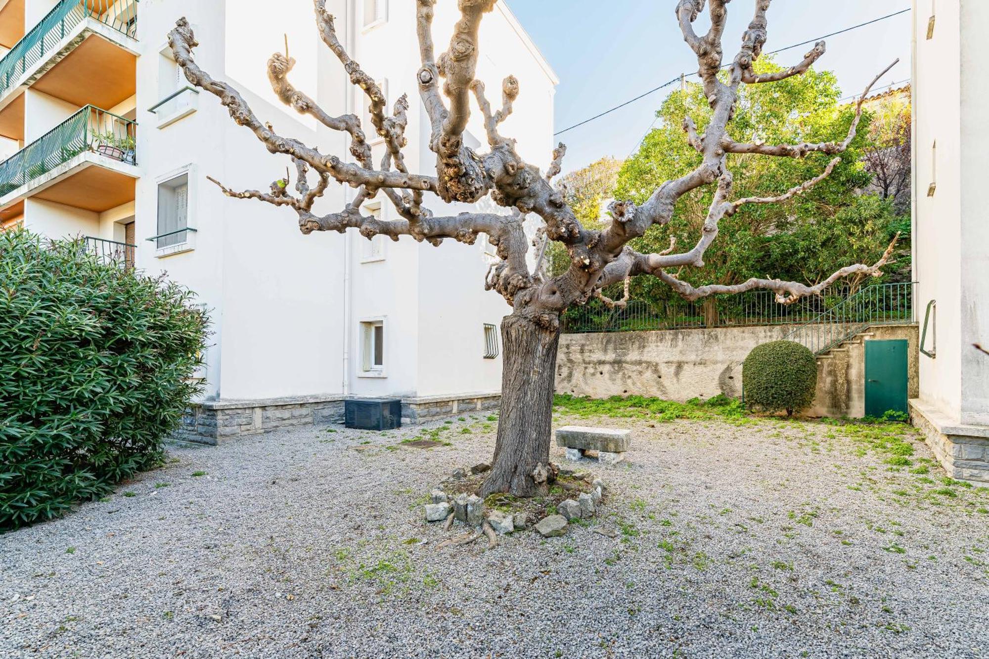 Cassis Le Marignan- Rdc - Garage - Classe 3 Etoiles Экстерьер фото
